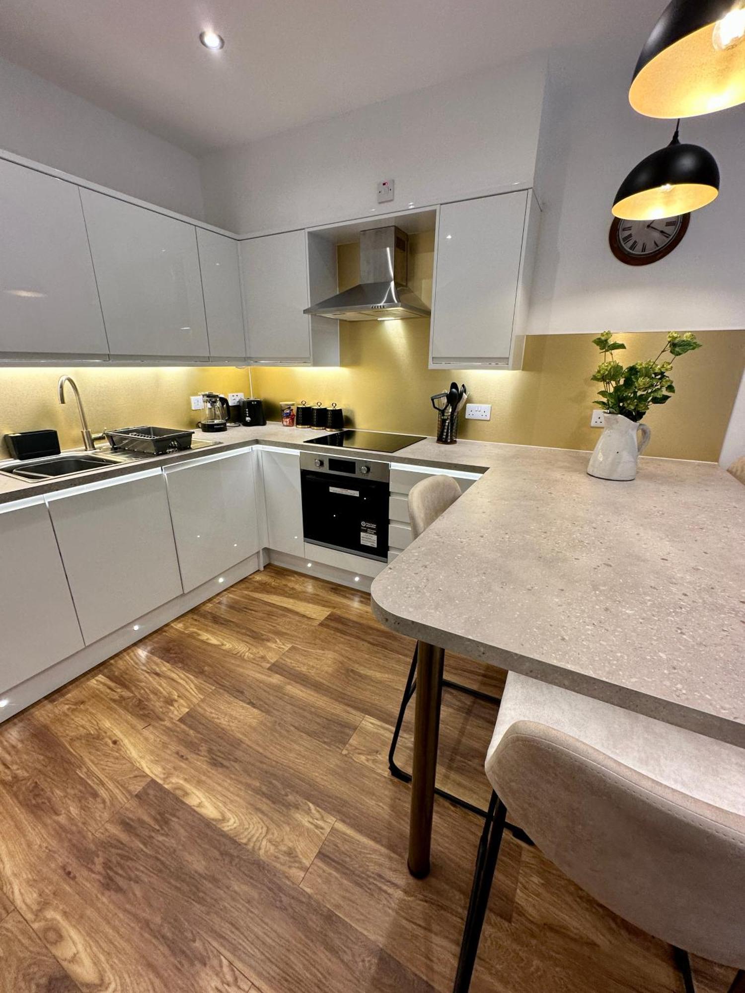 2 Sheraton Apartments Форт-Уильям Экстерьер фото